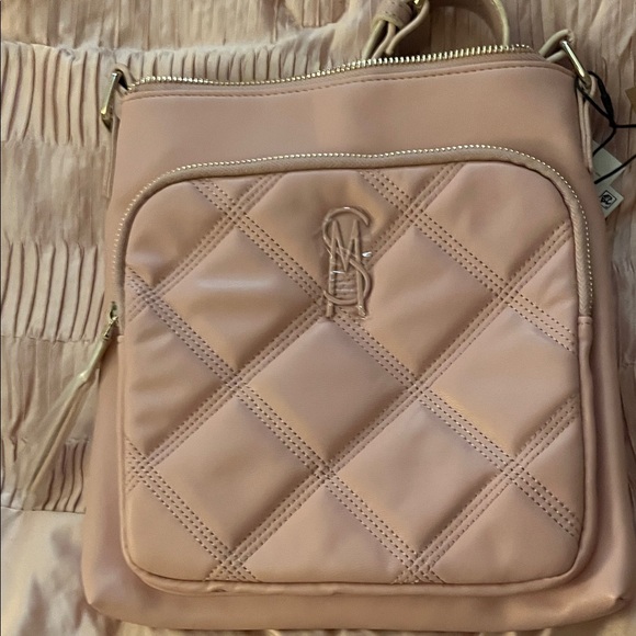 Steve Madden Handbags - Steve Madden Quilted Pink Crossbody Bag